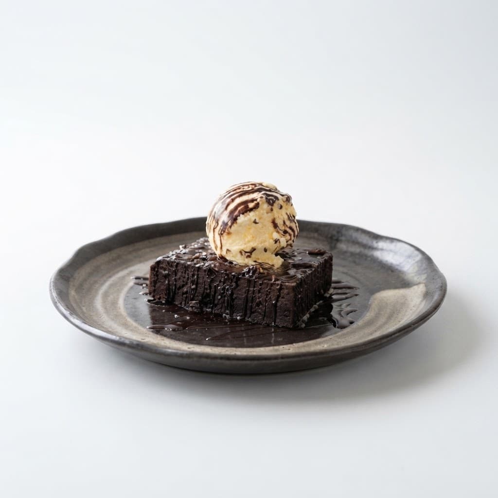 Chocolate Brownies with Vanilla Ice Cream served at The Roadside Eatery